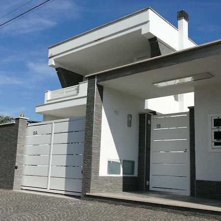 Sosta Rock Apartment Casal Palocco Luaran gambar