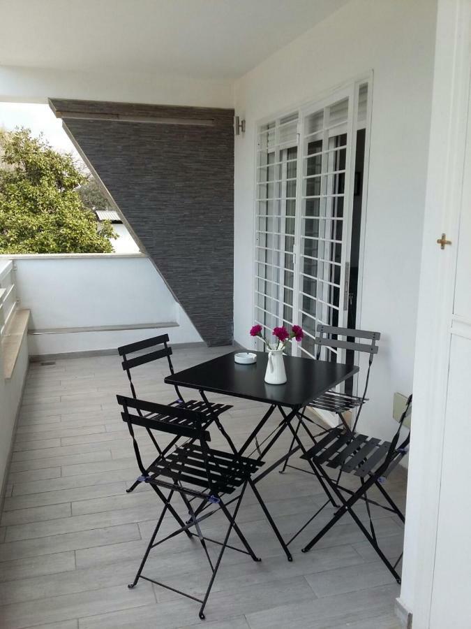 Sosta Rock Apartment Casal Palocco Luaran gambar