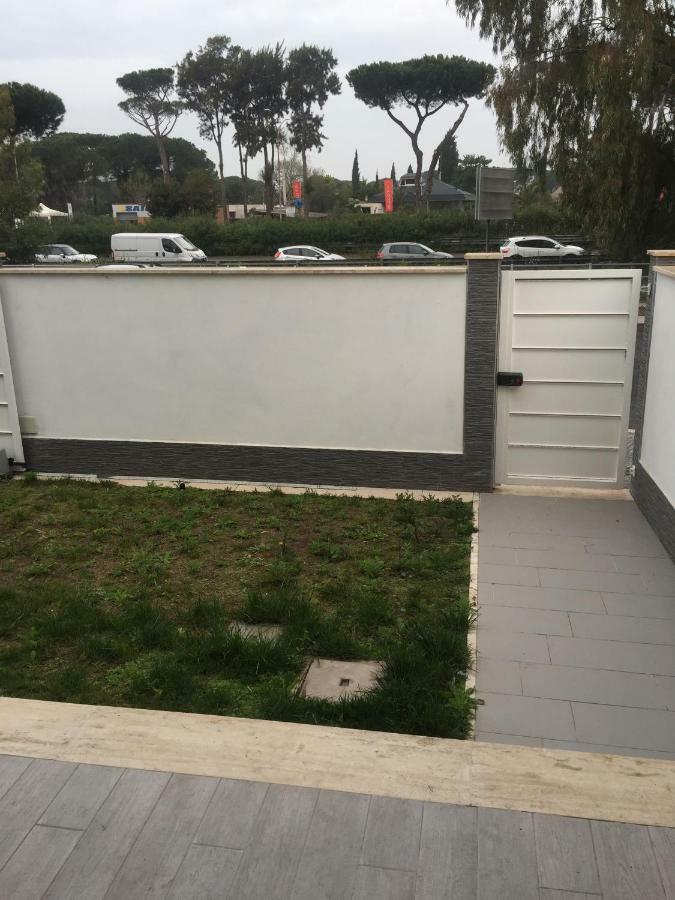 Sosta Rock Apartment Casal Palocco Luaran gambar